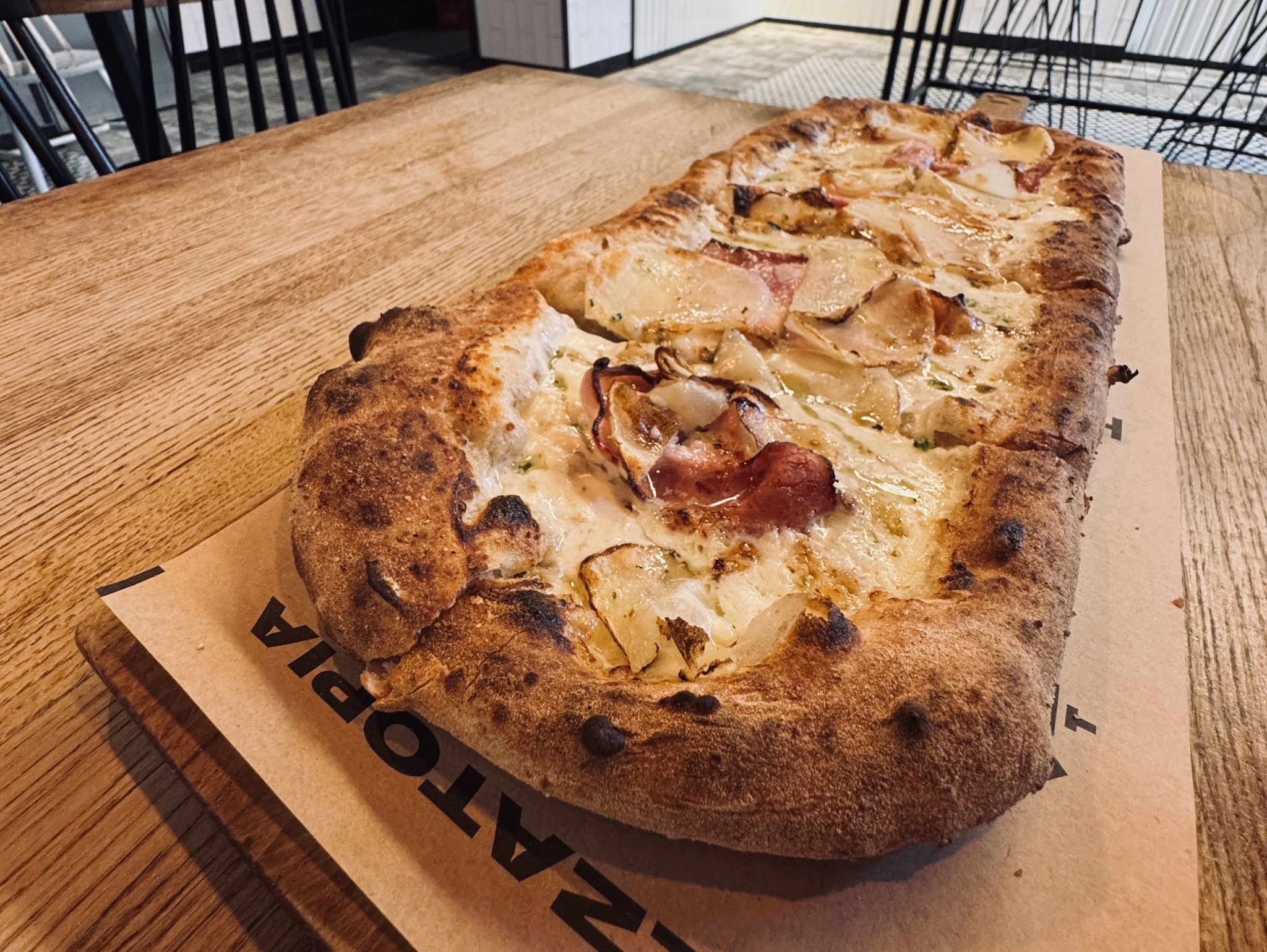 One of premade creations at Pizzatopia
