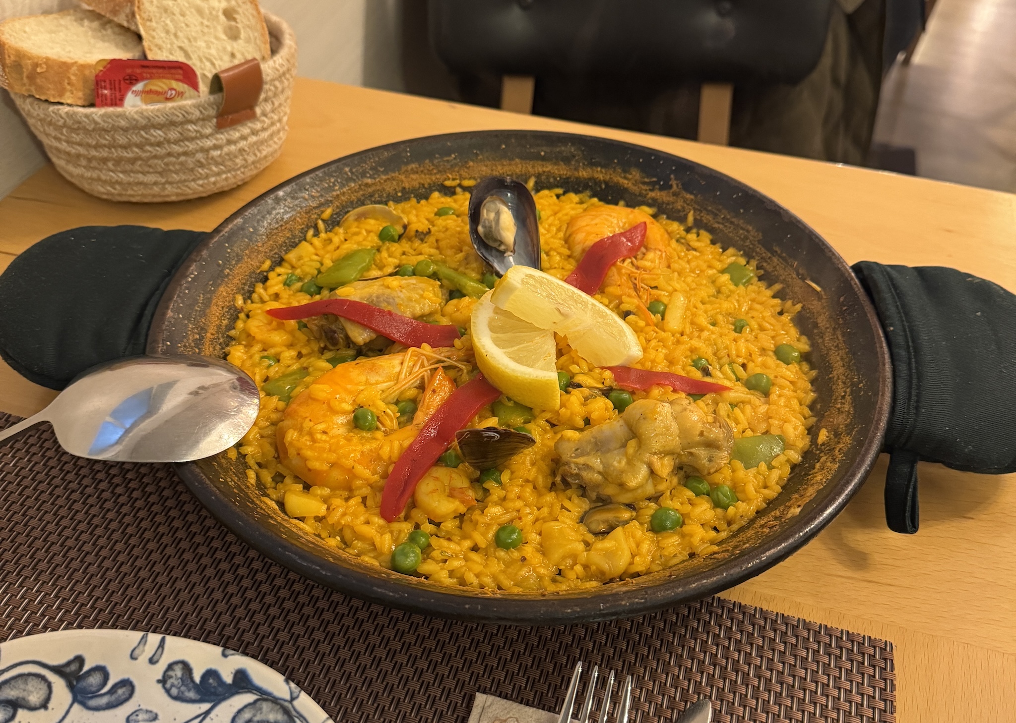 The amazing paella I had at Taberna el Arco